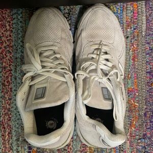 Men’s New Balance sneakers